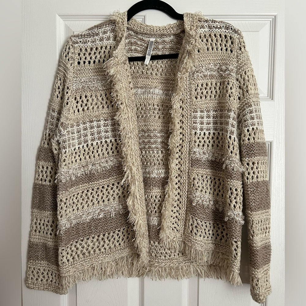Monoreno Tan Beige Ivory Crochet Fringe Sweater Cardigan Jacket Women’s Large